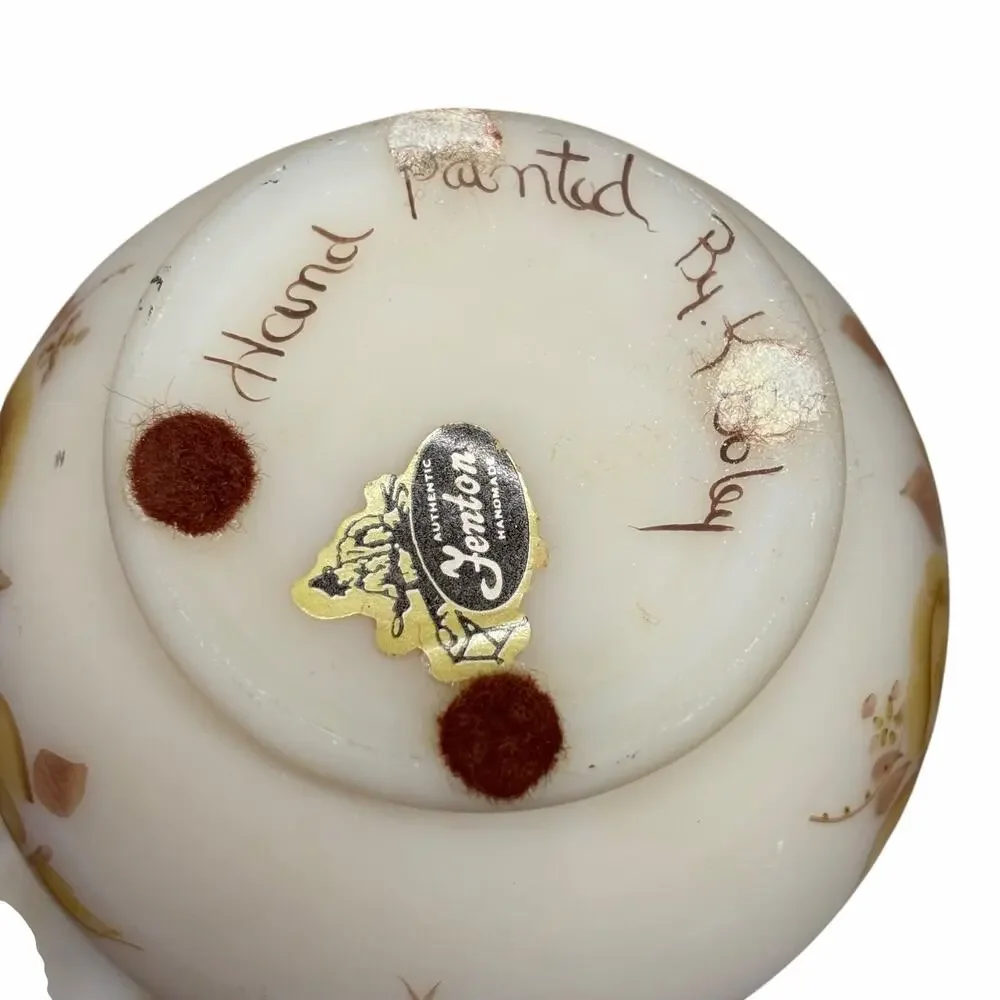 Fenton vintage custard